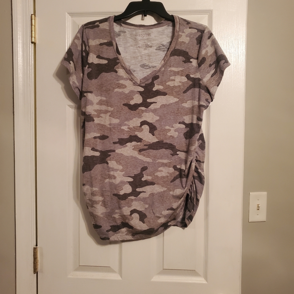 Maternity T-shirt